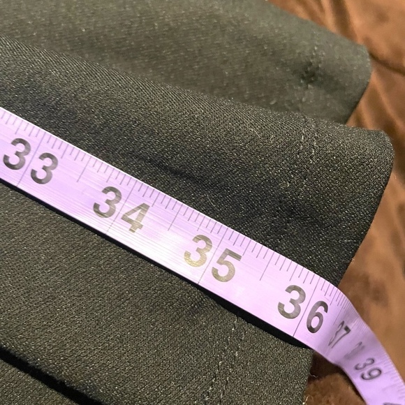 Perfect Little black Dress 🤍 - Picture 7 of 8